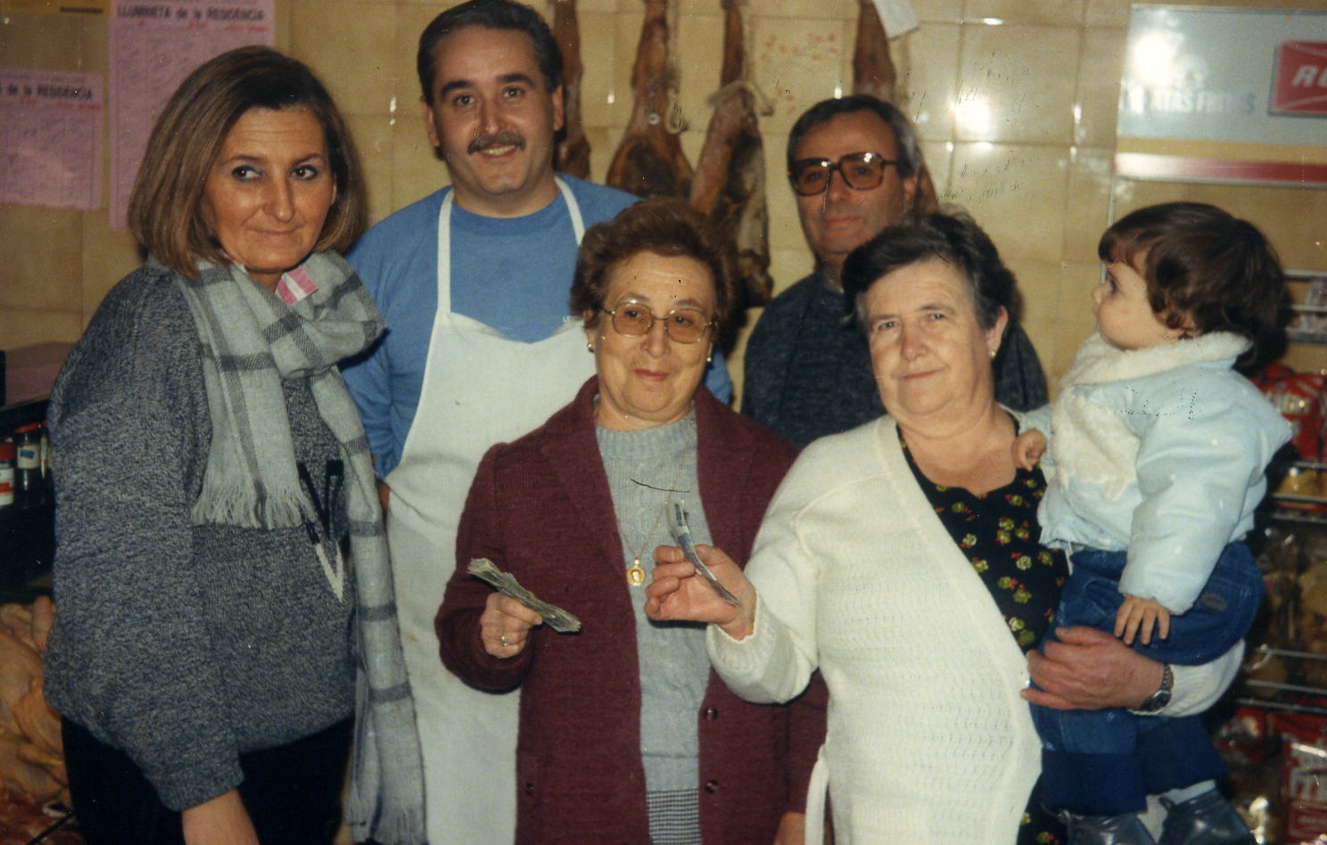 1986. Llumineta Carnisseria Costa
